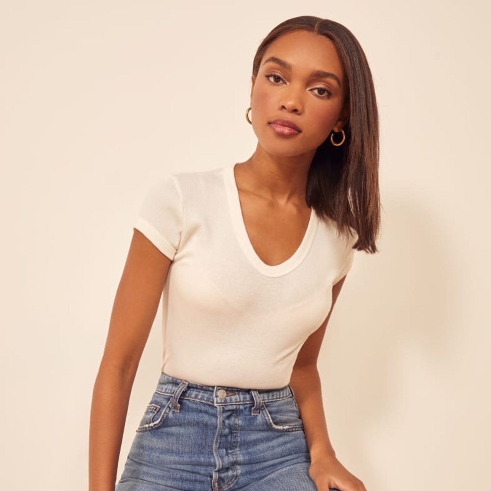 NWT $48 REFORMATION Robbie White Tee Shirt Small